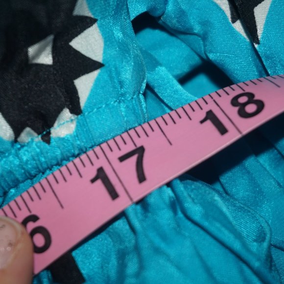 Vintage 80s Silk Floral Polka Dot Dress 8 - Picture 13 of 13